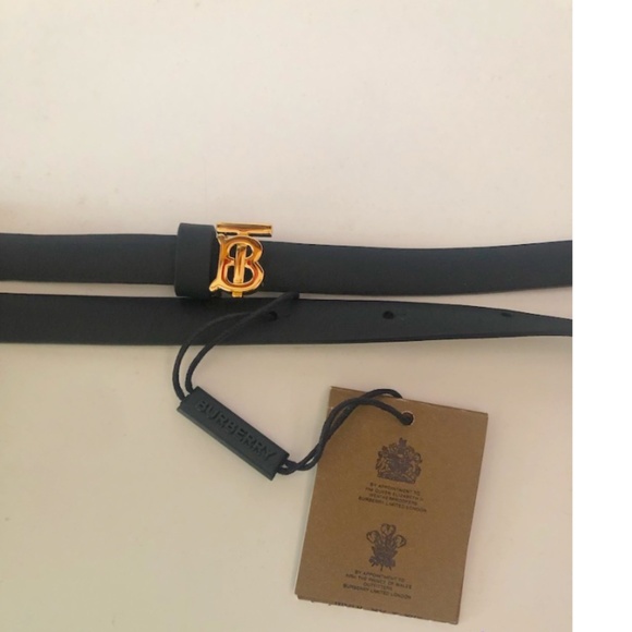 Monogram Motif Reversible Leather Belt Burberry - Picture 6 of 13